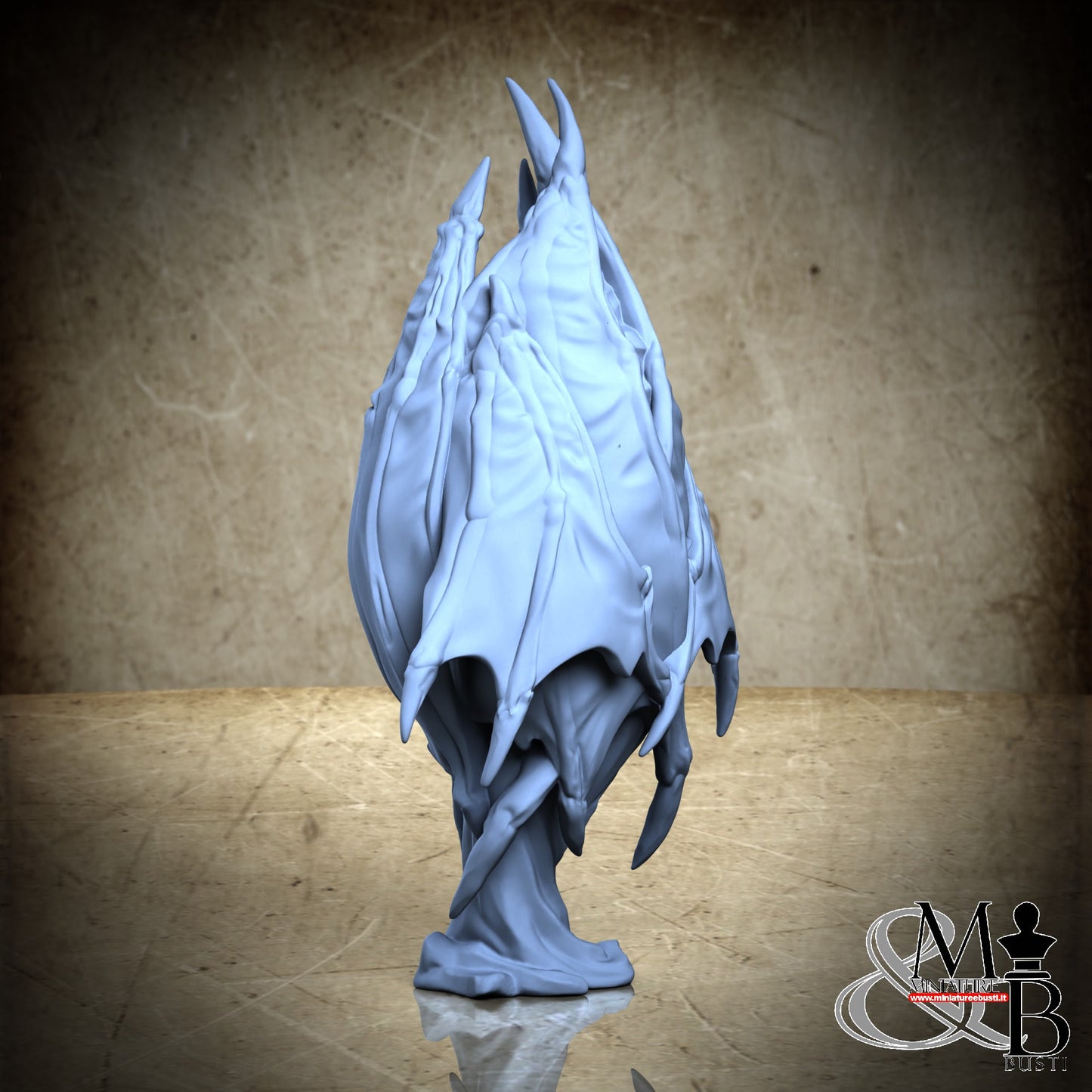 Regent Shadowhelm - Closed Wings