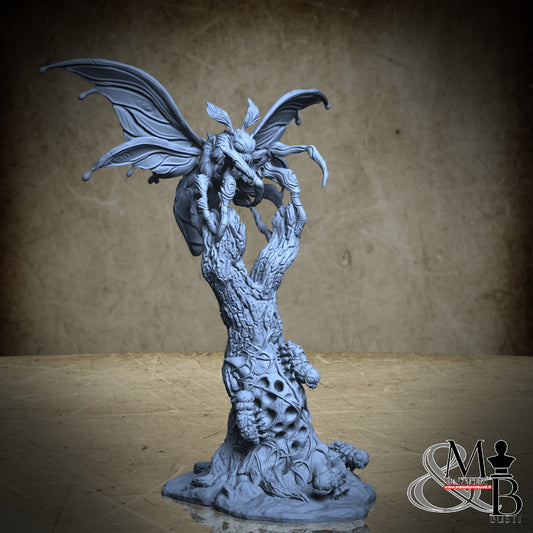 Heralds Of Light : Matron Moth