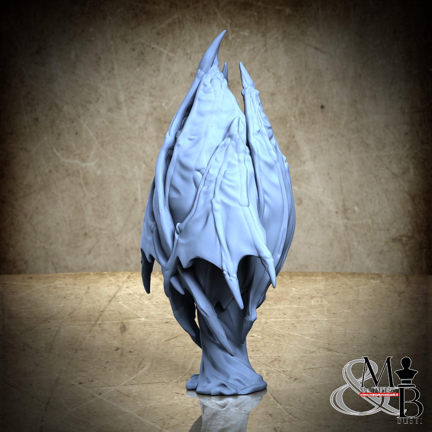 Regent Shadowhelm - Closed Wings